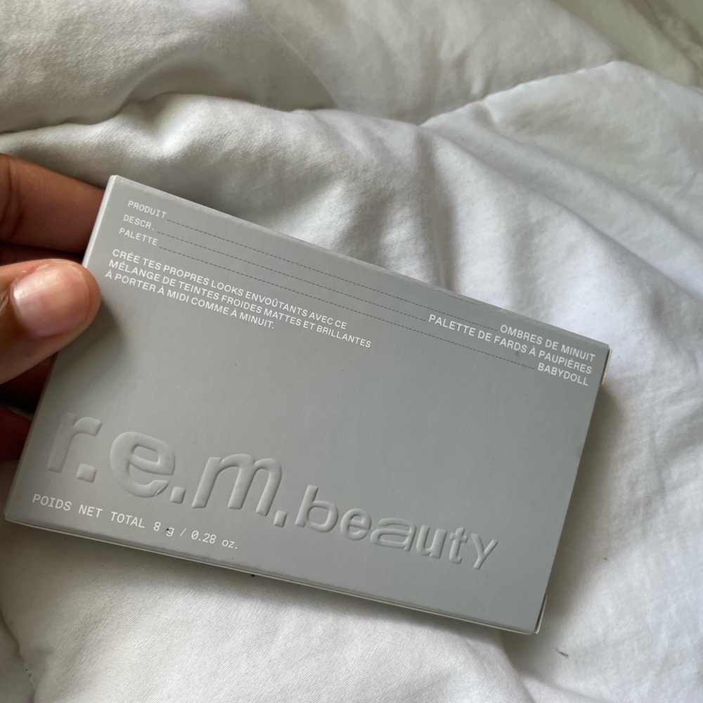 R.E.M Eyeshadow Neutral